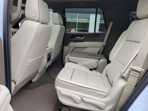 New 2026 GMC Yukon Denali w/ Sun & Power Step Package image 28