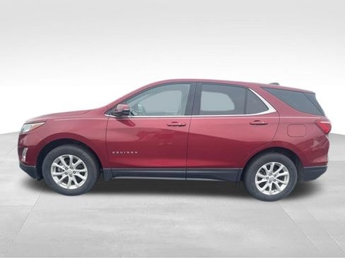 Used 2018 Chevrolet Equinox LT FWD image 2