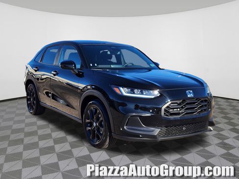 Used 2025 Honda HR-V Sport image 1