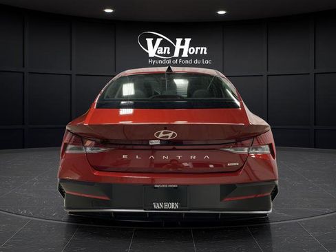New 2026 Hyundai Elantra Limited image 14