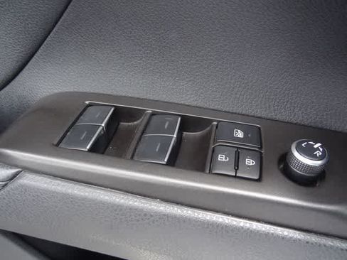 Used 2024 Toyota Camry XSE FWD image 12