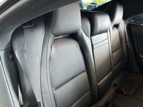 Used 2019 Mercedes-Benz CLA 250 image 37