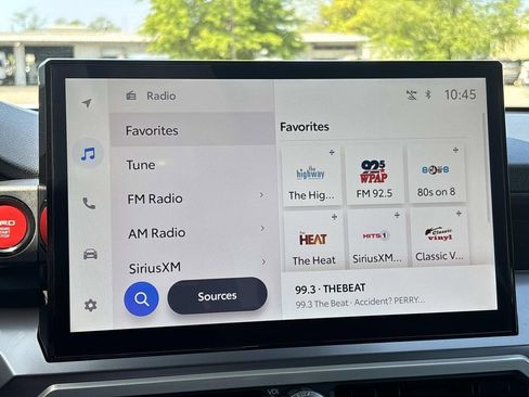 Used 2024 Toyota Tacoma TRD Sport image 19