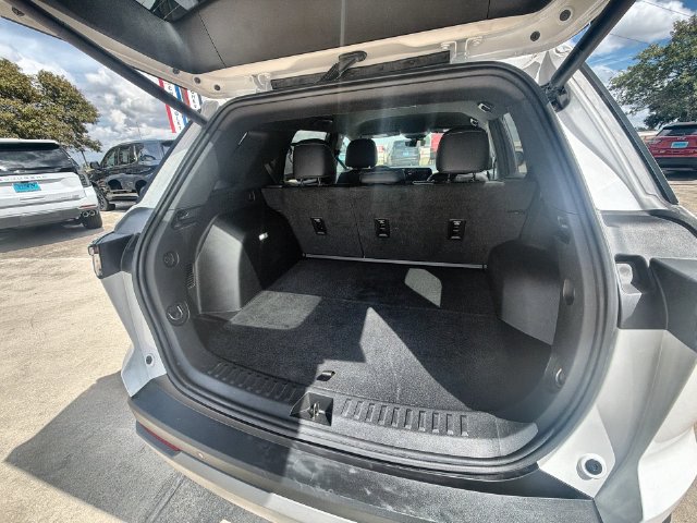 Certified 2025 Chevrolet Equinox LT w/ Convenience Package II FWD image 25
