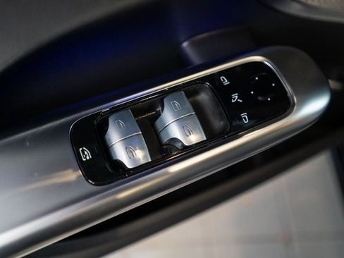 Certified 2025 Mercedes-Benz C 300 4MATIC Sedan image 13