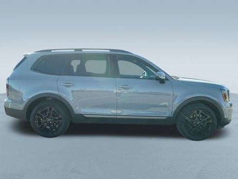 Used 2023 Kia Telluride EX X-Line image 10