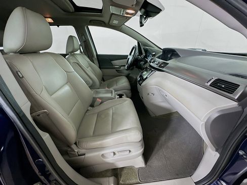 Used 2015 Honda Odyssey EX-L image 33