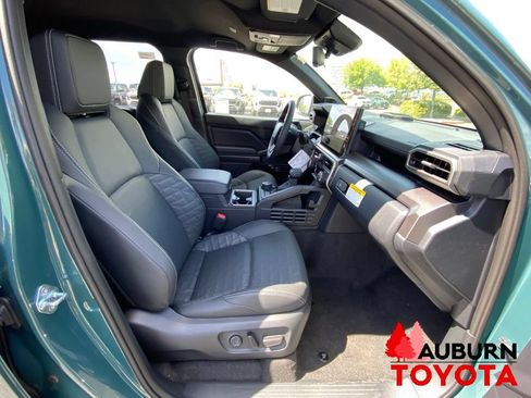 New 2026 Toyota 4Runner TRD Off-Road Premium w/ Tow Technology Package AWD/4WD image 13