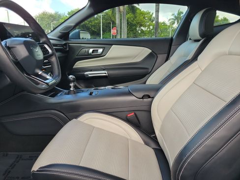 Used 2024 Ford Mustang GT Premium RWD image 19