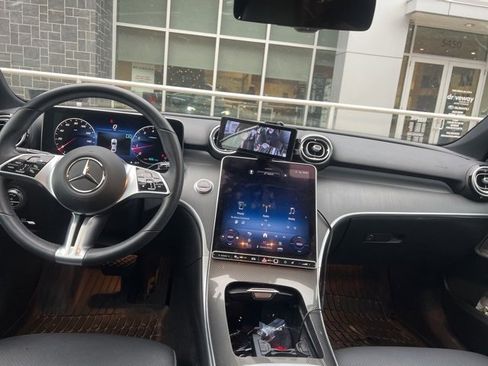 Used 2022 Mercedes-Benz C 300 4MATIC Sedan image 18