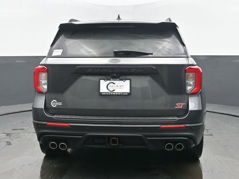 Used 2020 Ford Explorer ST w/ ST Street Pack image 5