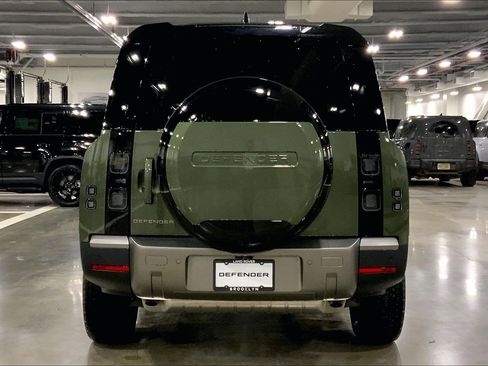 New 2026 Land Rover Defender 130 S image 4