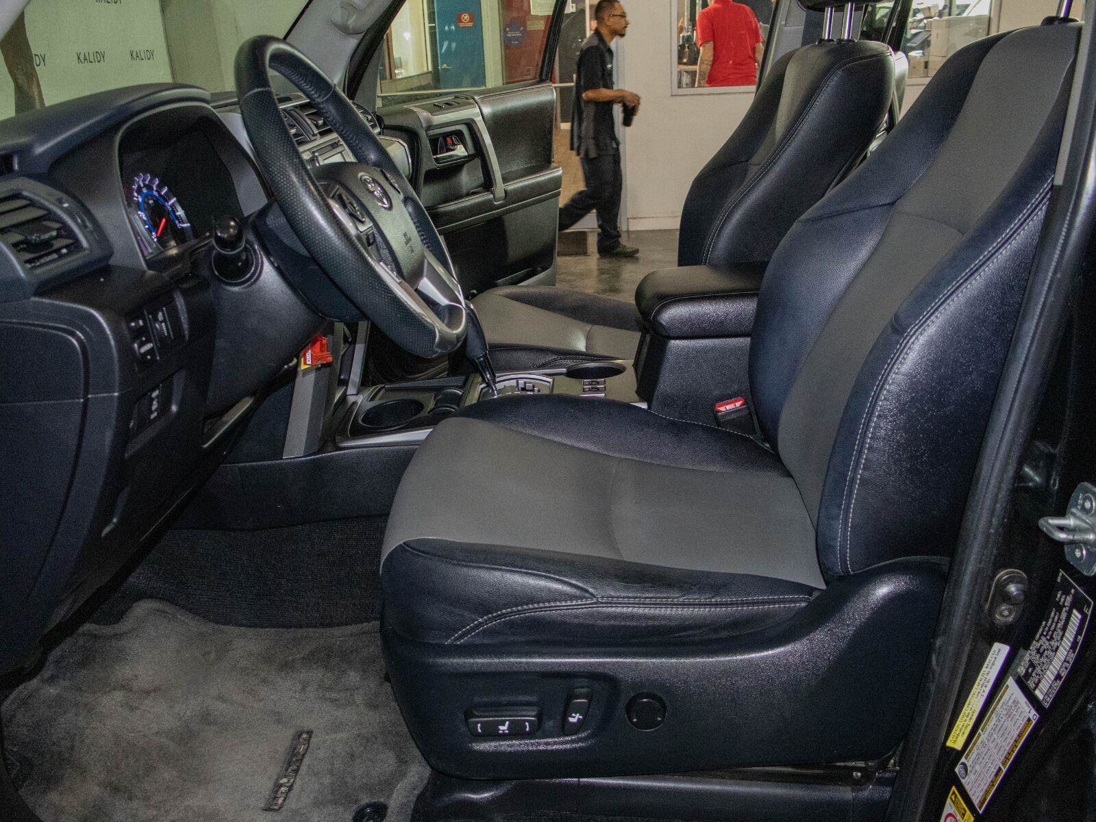 Used 2016 Toyota 4Runner SR5 Premium RWD image 8