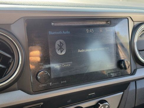 Used 2019 Toyota Tacoma TRD Sport image 28