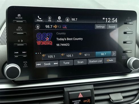 Used 2022 Honda Accord Sport image 17