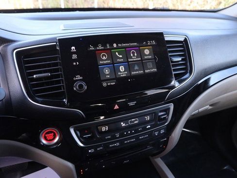 Used 2022 Honda Pilot Touring image 16