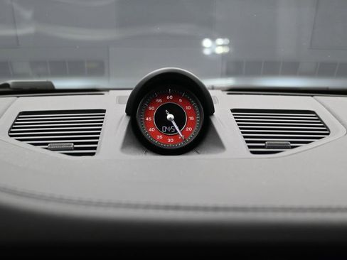 Certified 2022 Porsche 911 Turbo S AWD/4WD image 22