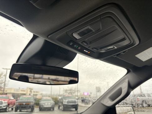 Used 2024 Chevrolet Silverado 1500 Custom Trail Boss image 20