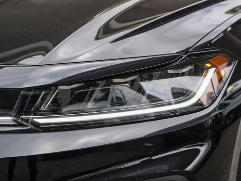 New 2026 Volkswagen Jetta SEL FWD image 10