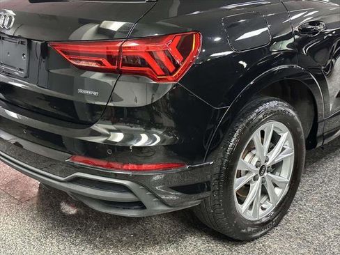 Used 2023 Audi Q3 2.0T Premium w/ Convenience Package AWD/4WD image 8