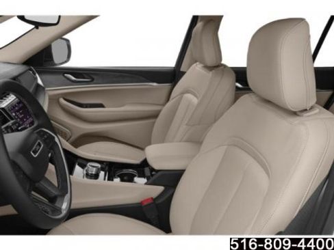 Used 2021 Jeep Grand Cherokee L Laredo w/ Luxury Tech Group I image 13