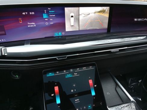 Used 2026 Cadillac Escalade ESV Sport w/ LPO, ONYX Package image 17