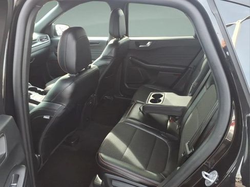 Used 2025 Ford Escape ST-Line AWD/4WD image 29