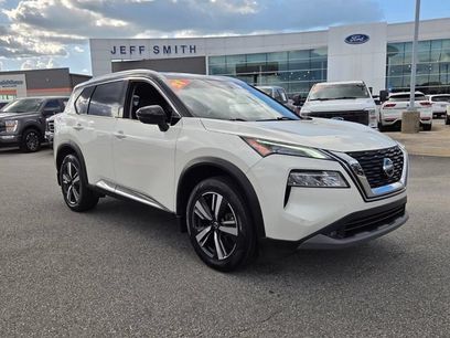 Used 2021 Nissan Rogue SL w/ Premium Package