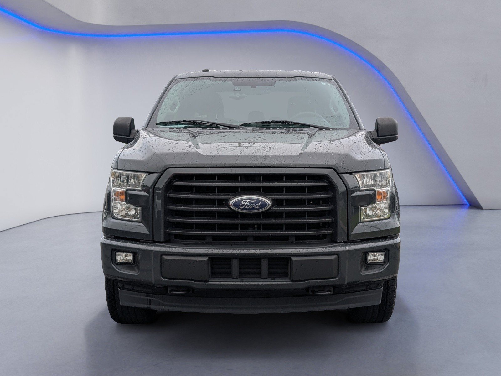 Used 2017 Ford F150 XL w/ Equipment Group 101A Mid AWD/4WD image 3