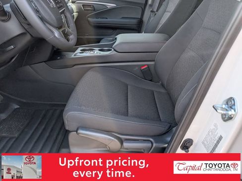 Used 2026 Honda Ridgeline Sport image 12
