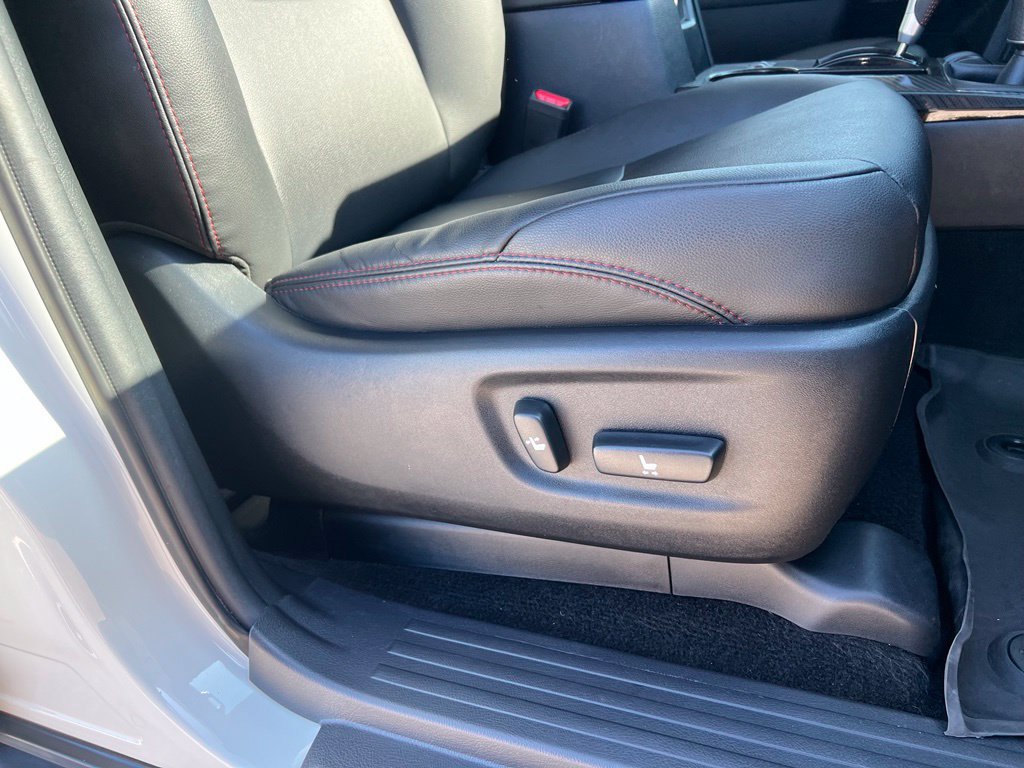 Used 2023 Toyota 4Runner TRD Off-Road Premium w/ Off Road Premium Plus Package AWD/4WD image 23