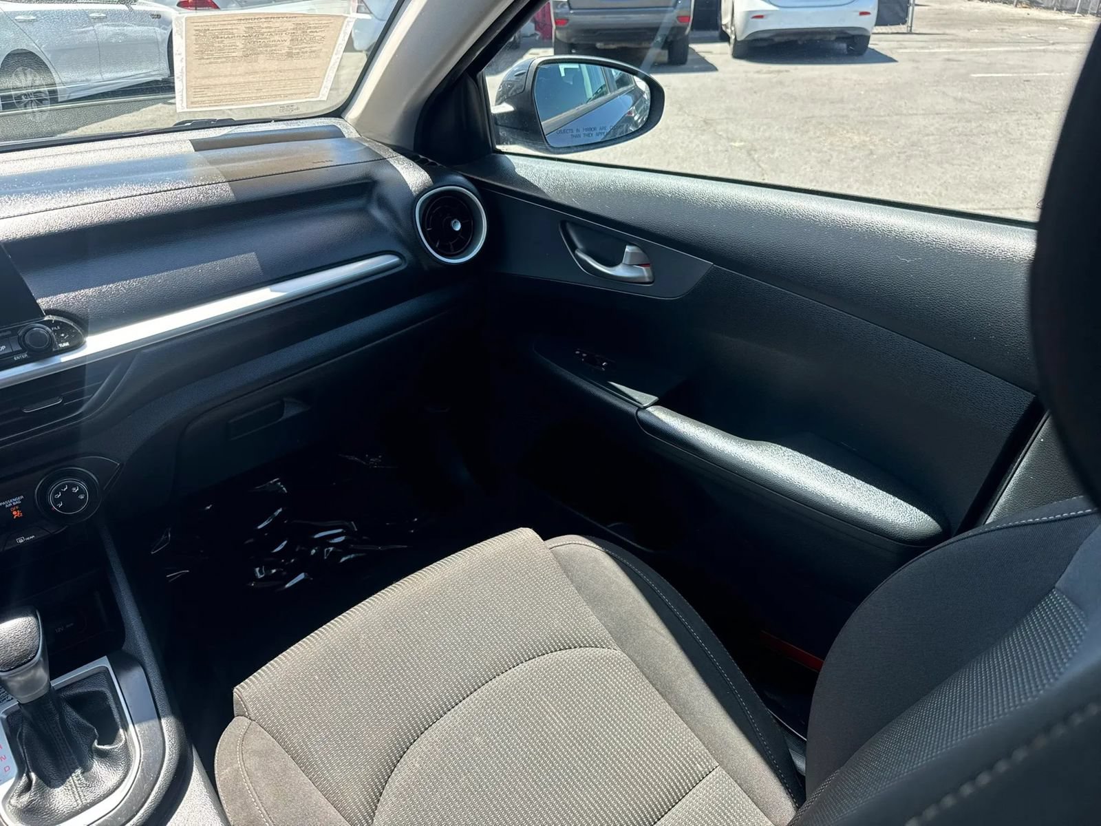 Used 2020 Kia Forte LXS FWD image 26