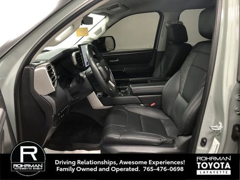 Used 2024 Toyota Tundra Limited AWD/4WD image 12