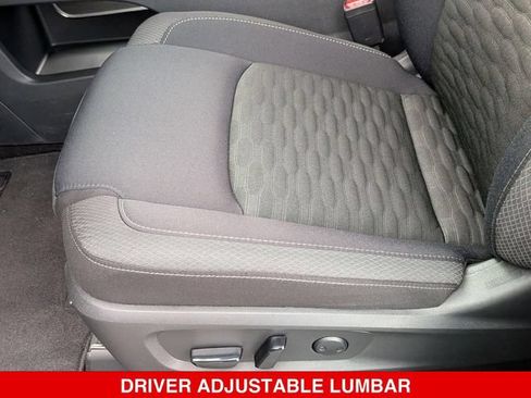 Certified 2025 Nissan Pathfinder SV AWD/4WD image 16