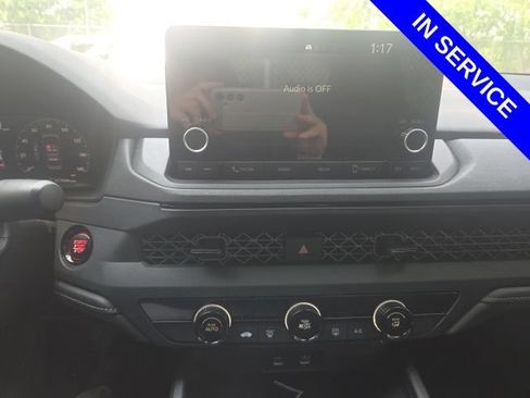Used 2023 Honda Accord LX image 7