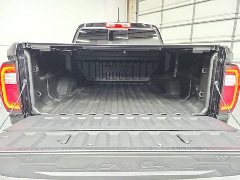 Used 2025 GMC Canyon Denali AWD/4WD image 50
