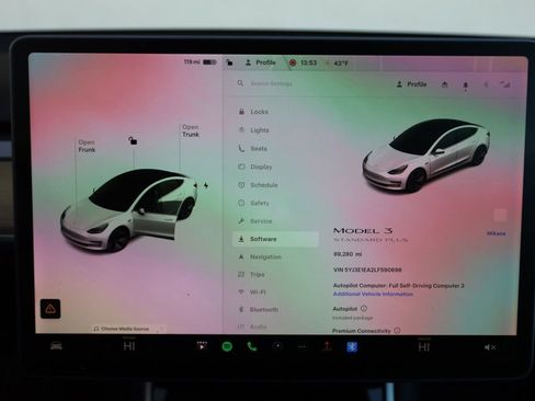 Used 2020 Tesla Model 3 Standard Range Plus image 34