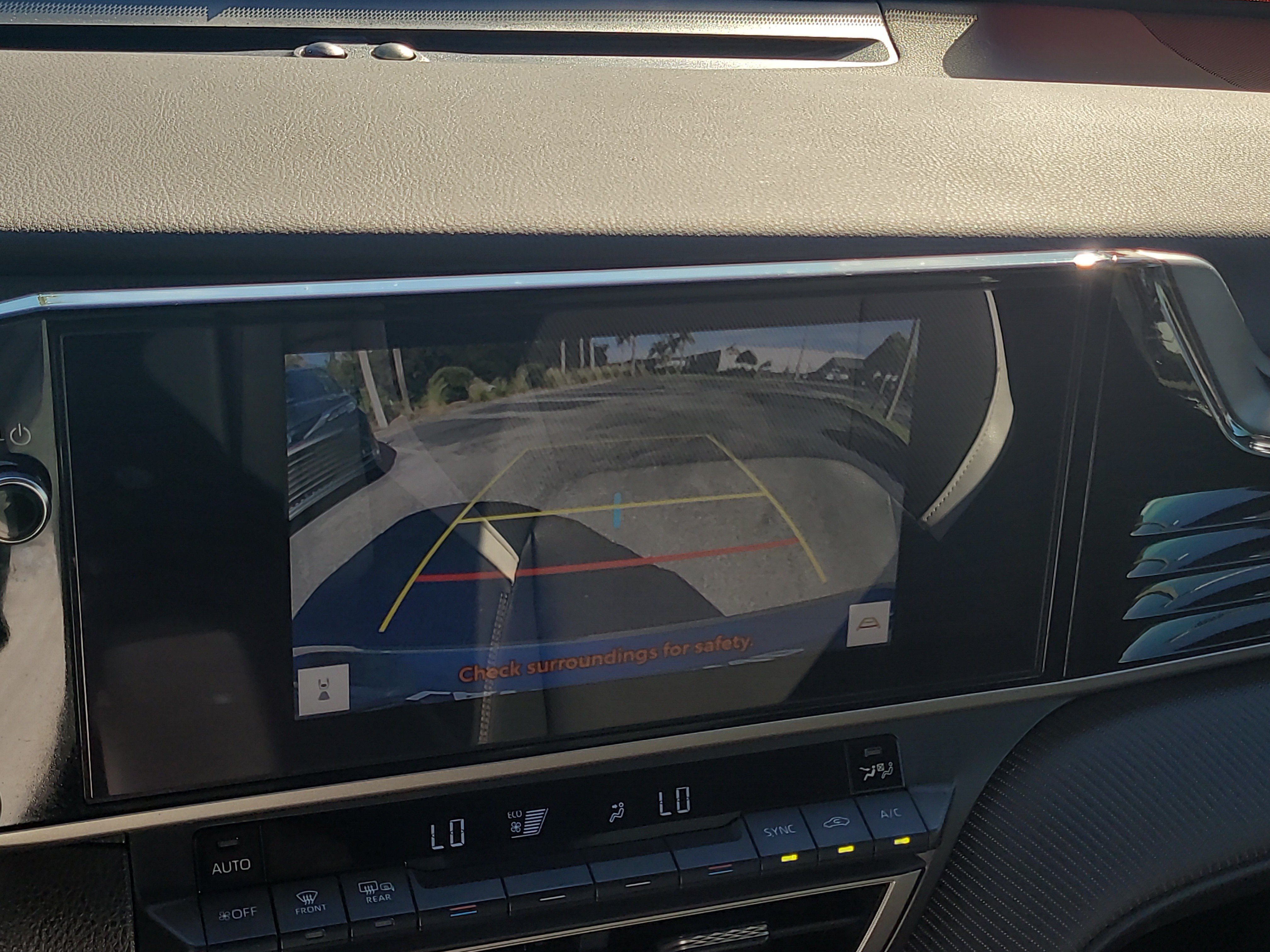 Used 2025 Toyota Camry SE w/ Multimedia Upgrade Package FWD image 23