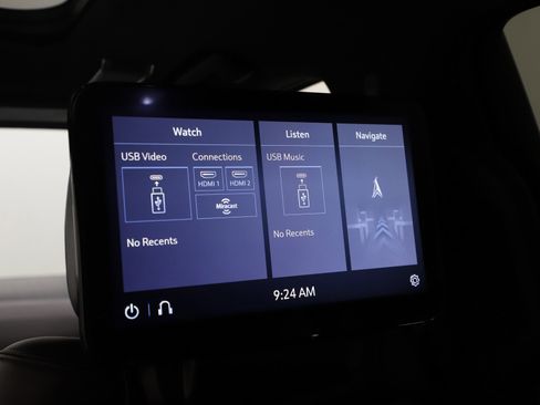 Used 2021 Cadillac Escalade Sport Platinum image 25