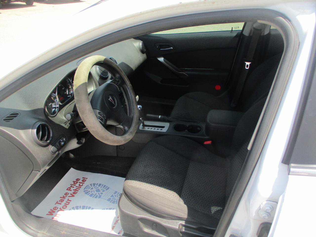 Used 2009 Pontiac G6 Sedan w/ Sport Package 2 FWD image 10