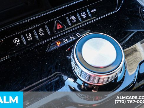 Used 2024 Jeep Wagoneer Series II w/ Flexible Seating Group image 43