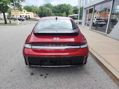 Used 2025 Hyundai Ioniq 6 Limited AWD/4WD image 9
