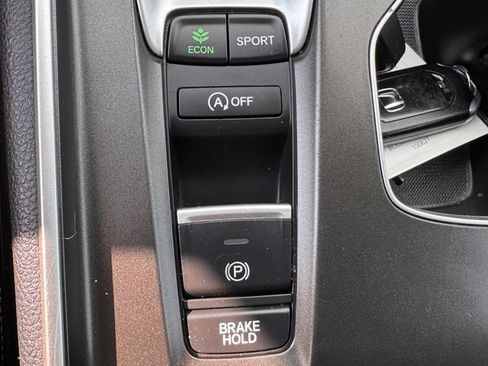 Used 2022 Honda Accord Sport image 19