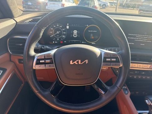 Used 2023 Kia Telluride SX Prestige X-Pro image 27