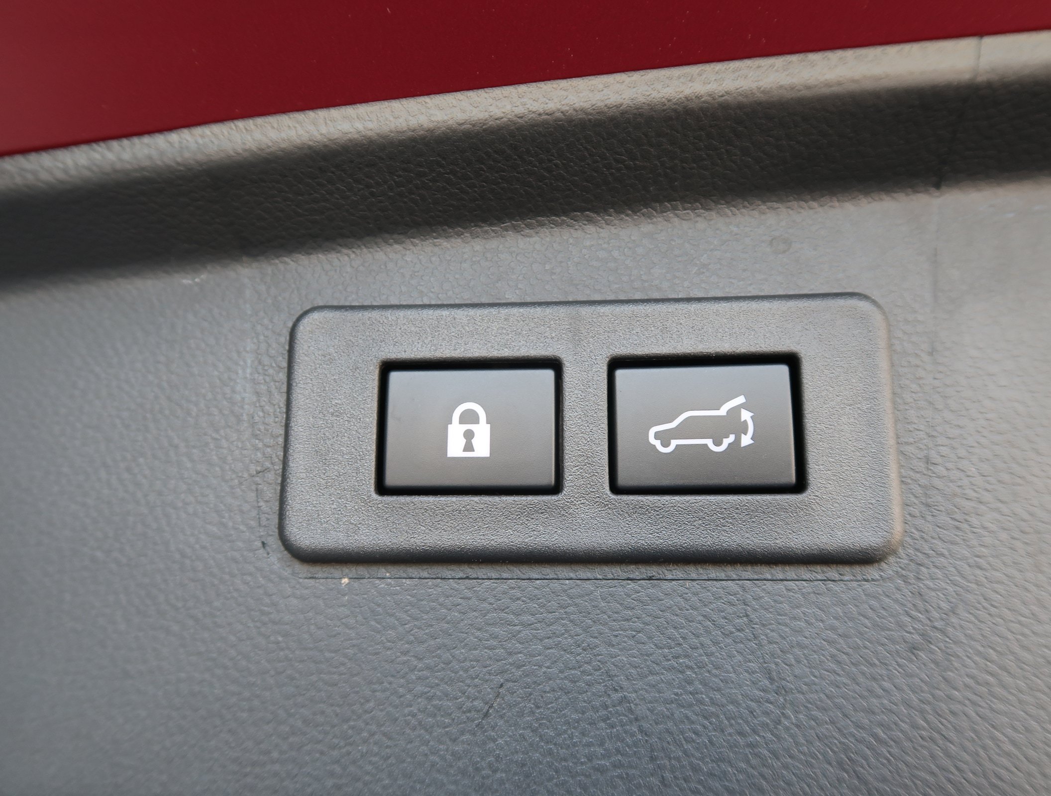 Certified 2025 Subaru Outback Premium AWD/4WD image 35