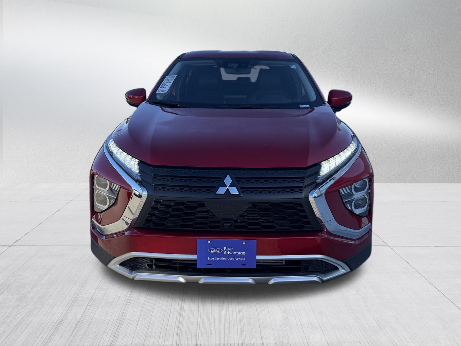 Used 2025 Mitsubishi Eclipse Cross SE AWD/4WD image 2