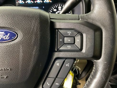 Used 2018 Ford F150 XLT w/ Equipment Group 302A Luxury AWD/4WD image 25