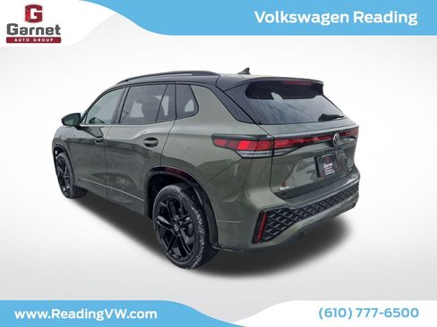 New 2026 Volkswagen Tiguan SE R-Line image 17