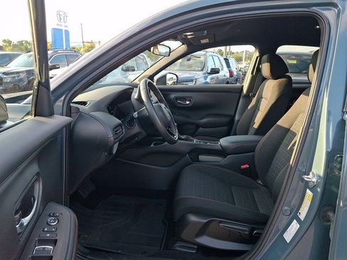 Certified 2025 Honda HR-V Sport image 14