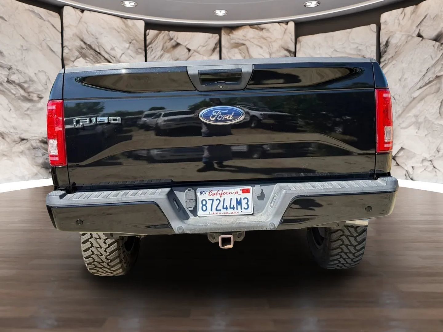 Used 2015 Ford F150 XLT w/ Equipment Group 302A Luxury AWD/4WD image 7